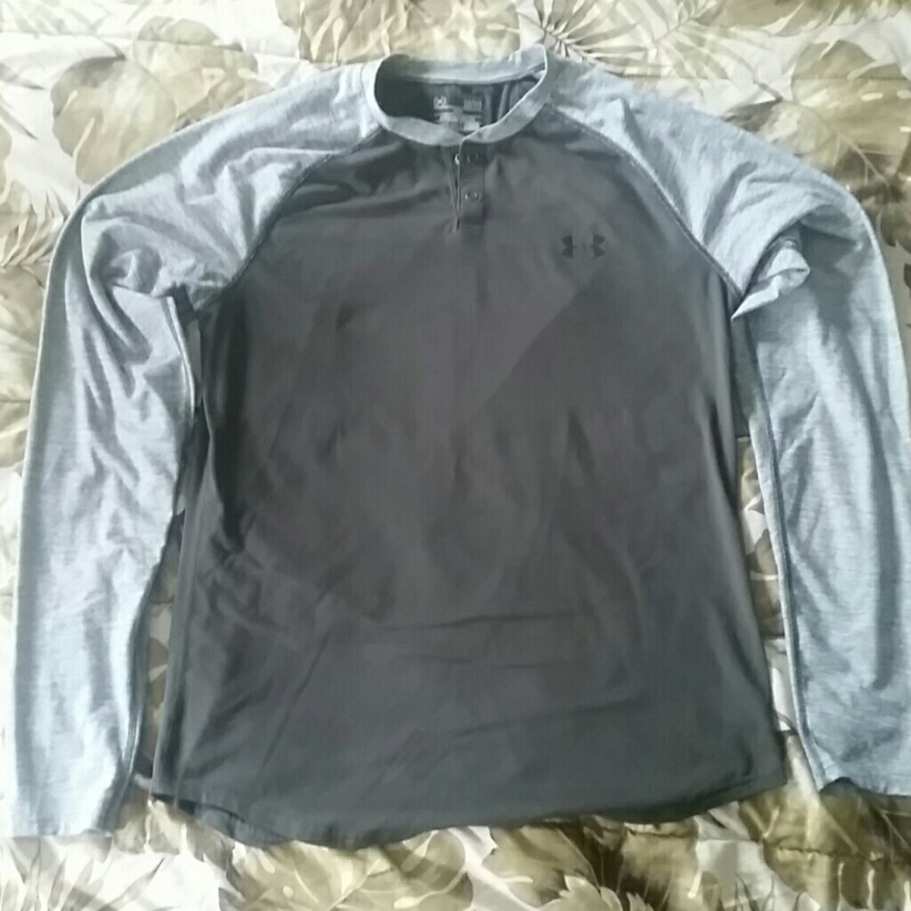 Under Armour Long Sleeve Shirt